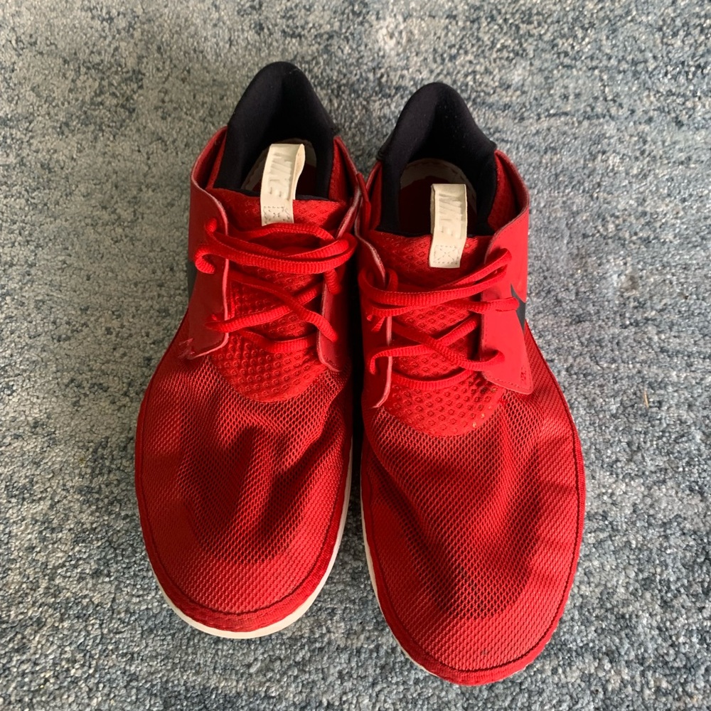 Nike air flyknit size 12